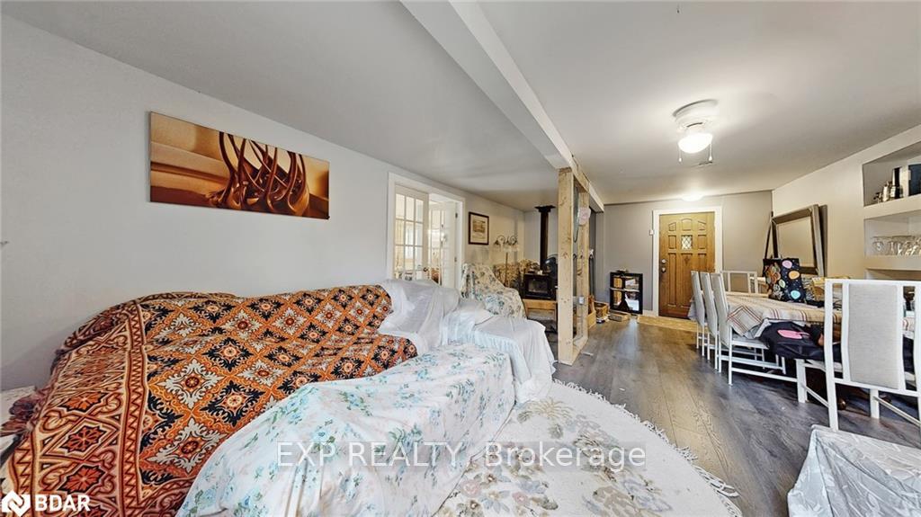 Photo 16 of 2808 Gelert Road, Minden Hills, Snowdon — HOMEH