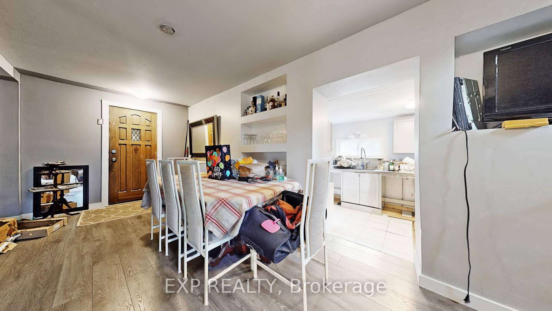 Photo 18 of 2808 Gelert Road, Minden Hills, Snowdon — HOMEH