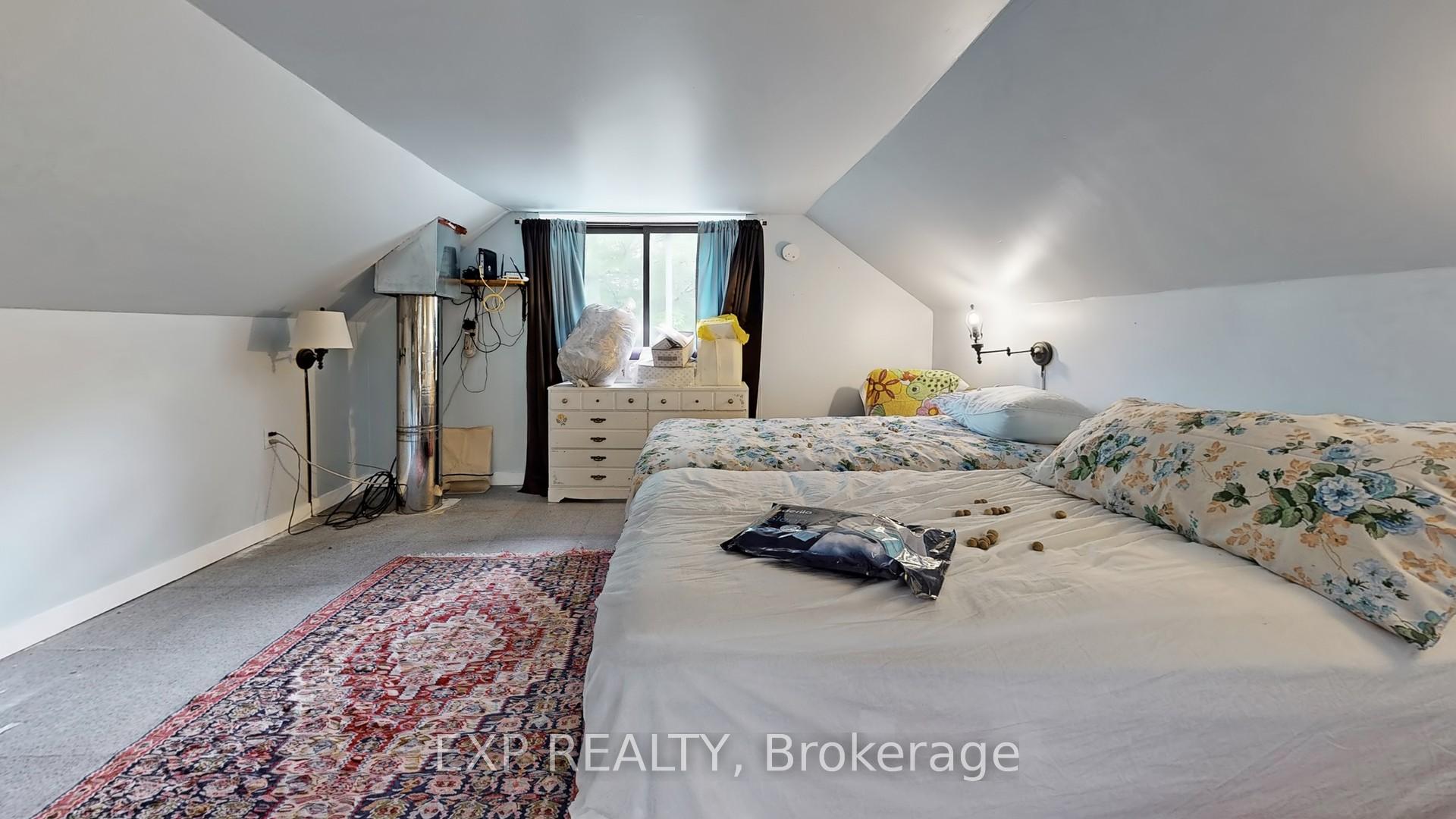 Photo 28 of 2808 Gelert Road, Minden Hills, Snowdon — HOMEH