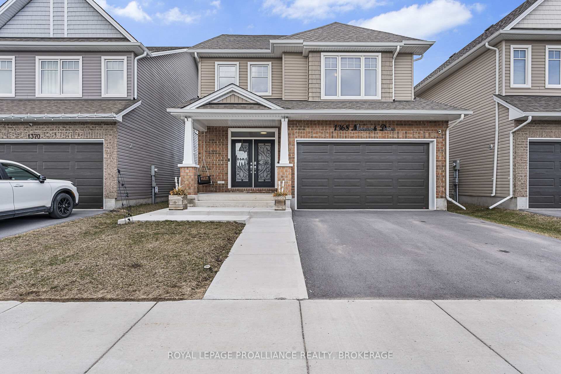 Front of 1368 Monarch Drive