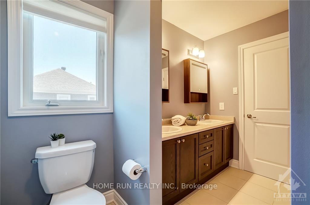 Photo 16 of 212 Willowdusk Street, Ottawa, Kanata - Emerald Meadows/Trailwest — HOMEH