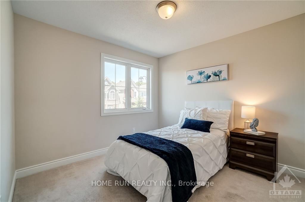 Photo 19 of 212 Willowdusk Street, Ottawa, Kanata - Emerald Meadows/Trailwest — HOMEH