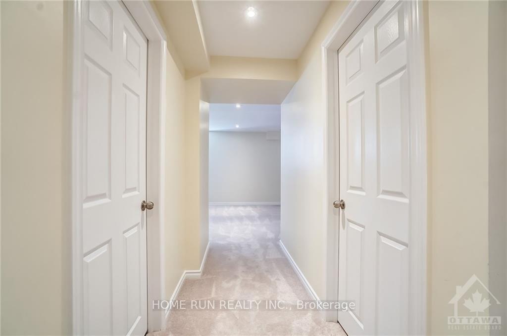 Photo 23 of 212 Willowdusk Street, Ottawa, Kanata - Emerald Meadows/Trailwest — HOMEH