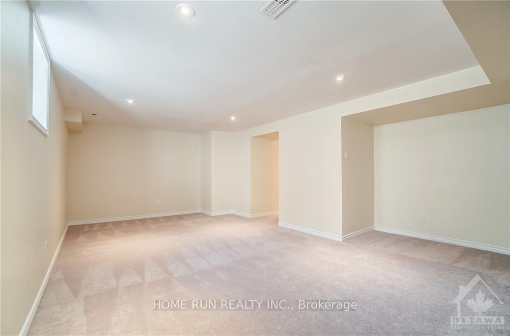 Photo 25 of 212 Willowdusk Street, Ottawa, Kanata - Emerald Meadows/Trailwest — HOMEH