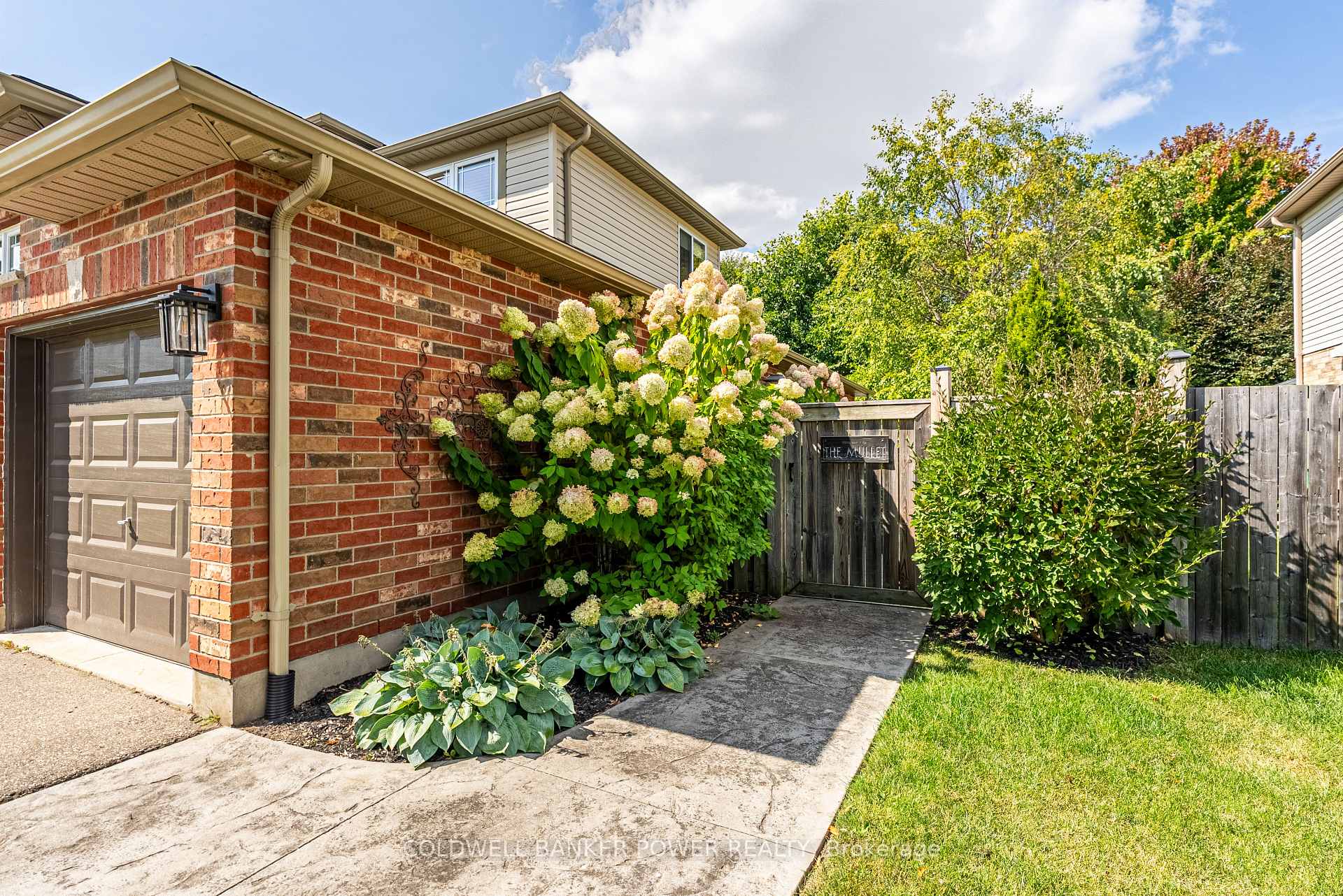 Photo 41 of 6 Fieldstone Crescent, Middlesex Centre, Komoka — HOMEH
