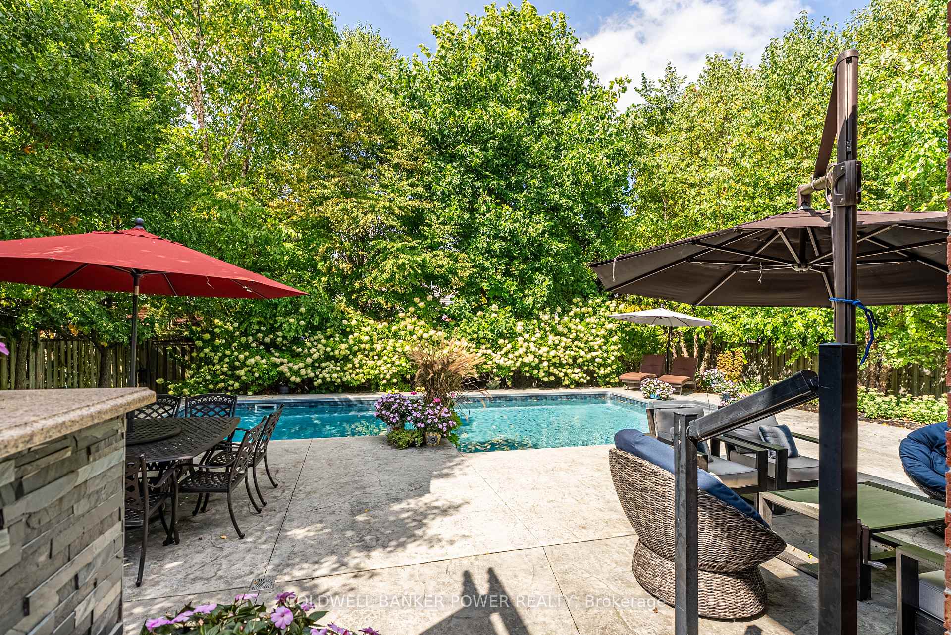 Photo 46 of 6 Fieldstone Crescent, Middlesex Centre, Komoka — HOMEH