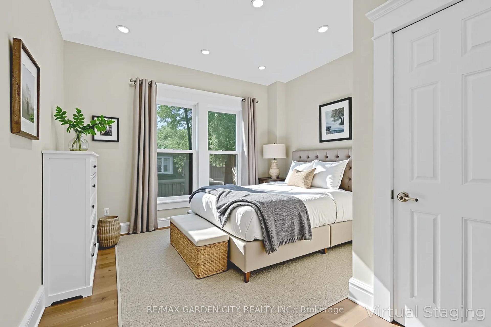 Photo 16 of Unit Upper, 104 Carrick Avenue, Hamilton, Stripley — HOMEH