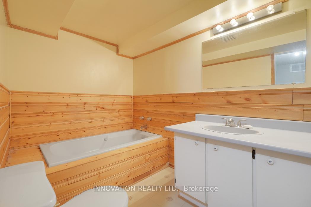 Photo 18 of 114 Acklam Terrace, Ottawa, Kanata - Morgan's Grant/South March — HOMEH