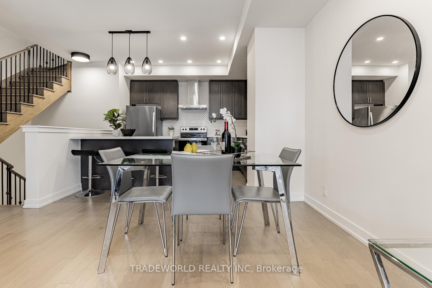 Photo 10 of 18 Gothenburg Lane, Markham, Angus Glen — HOMEH