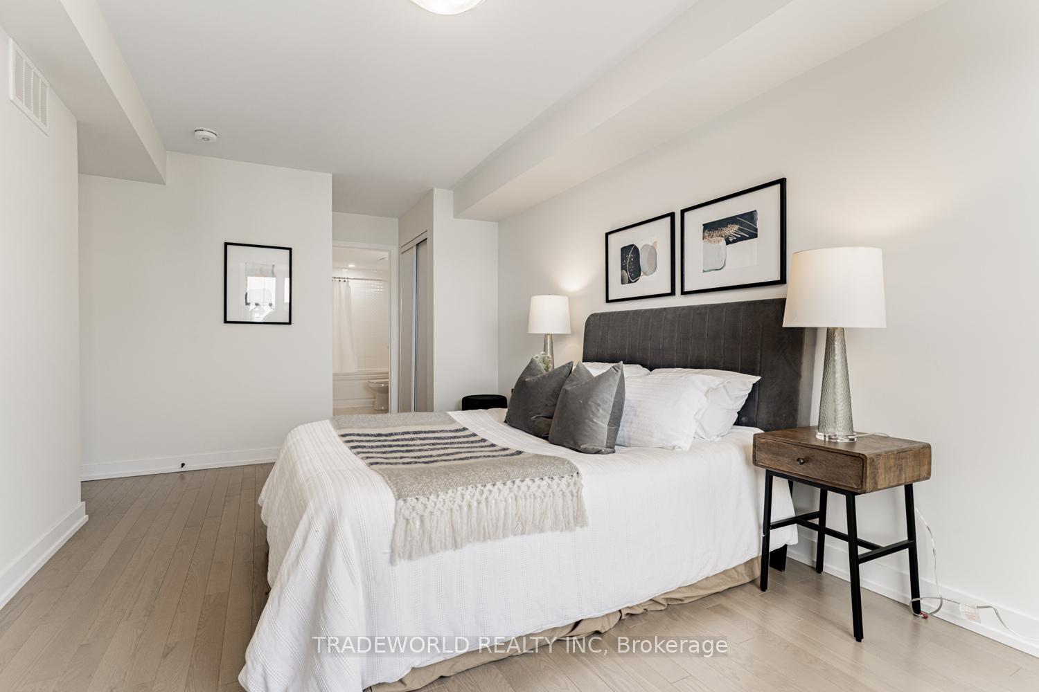 Photo 21 of 18 Gothenburg Lane, Markham, Angus Glen — HOMEH