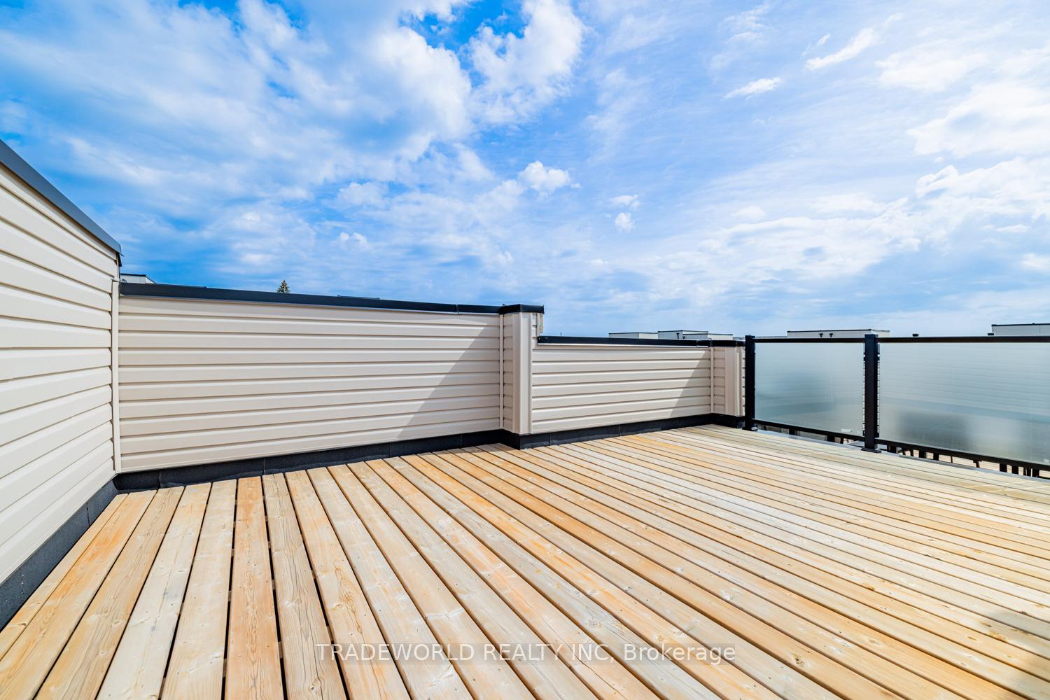 Photo 31 of 18 Gothenburg Lane, Markham, Angus Glen — HOMEH