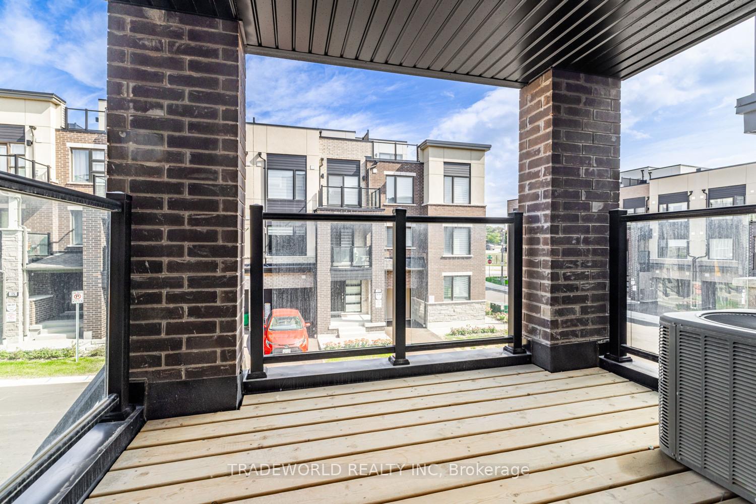 Photo 34 of 18 Gothenburg Lane, Markham, Angus Glen — HOMEH