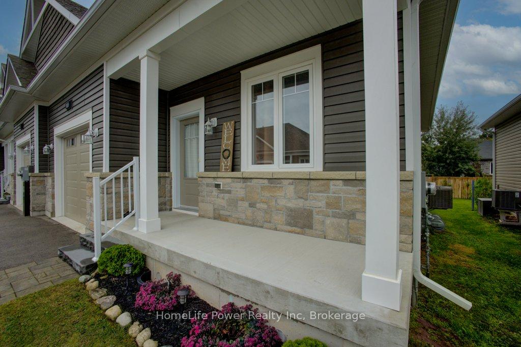 Photo 4 of Unit 16, 24 George Street N, Minto — HOMEH