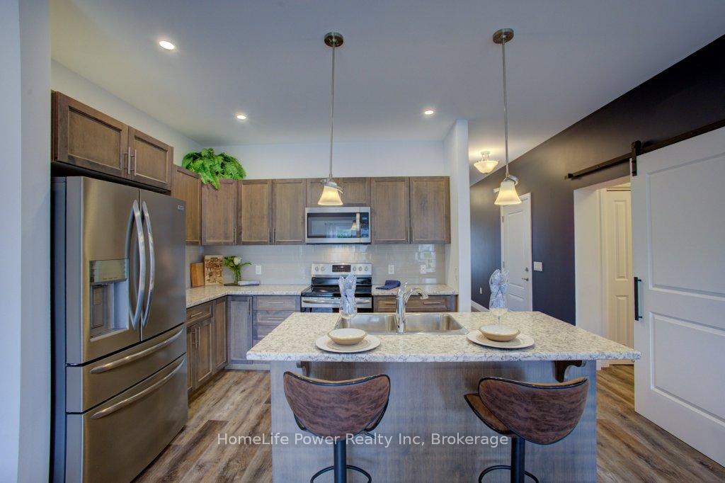 Photo 13 of Unit 16, 24 George Street N, Minto — HOMEH