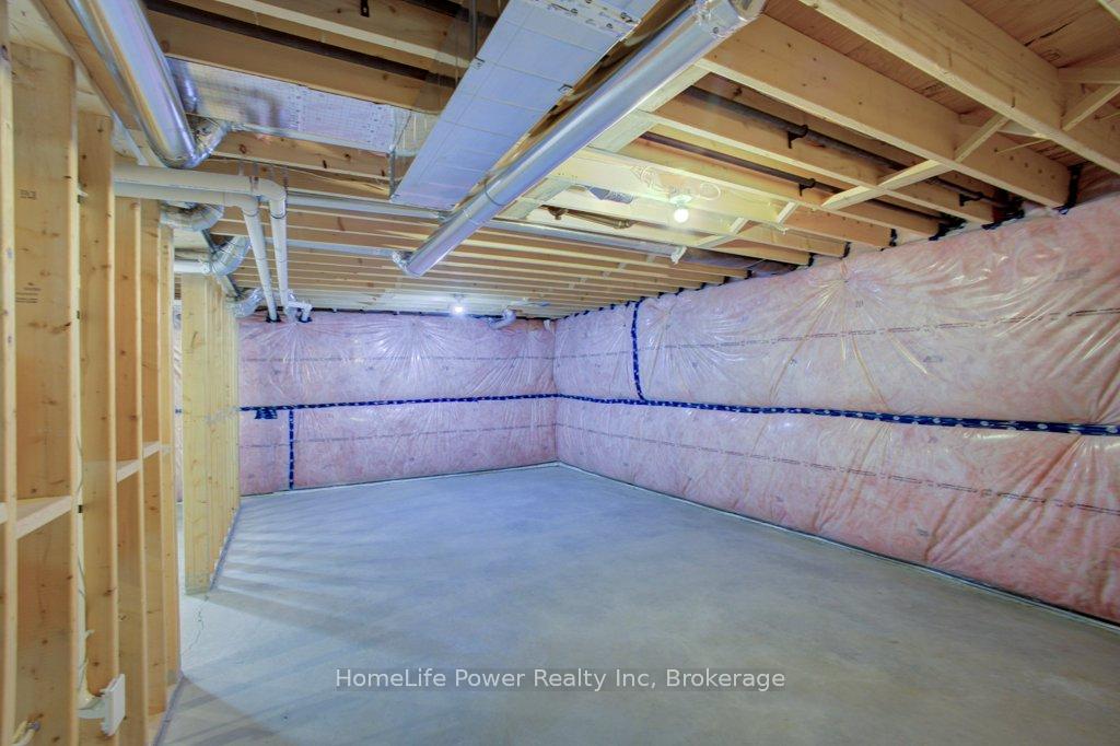 Photo 26 of Unit 16, 24 George Street N, Minto — HOMEH