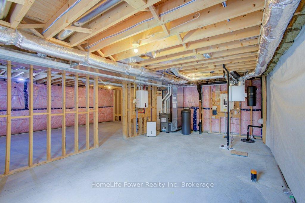 Photo 28 of Unit 16, 24 George Street N, Minto — HOMEH