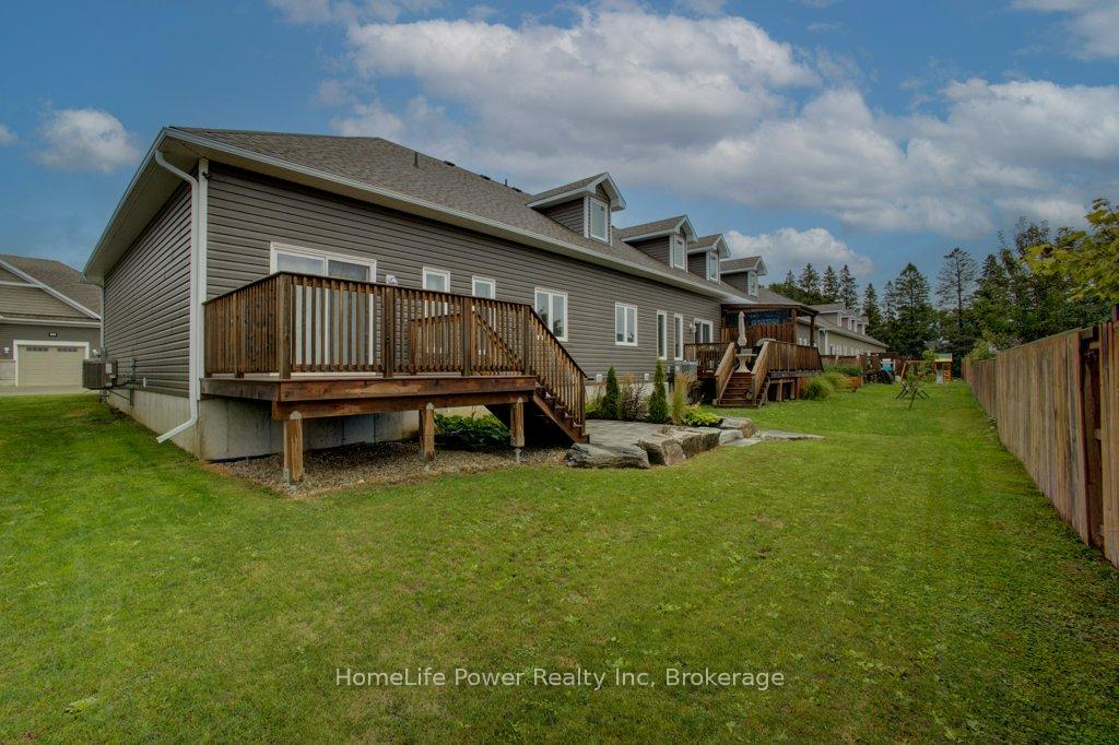 Photo 30 of Unit 16, 24 George Street N, Minto — HOMEH