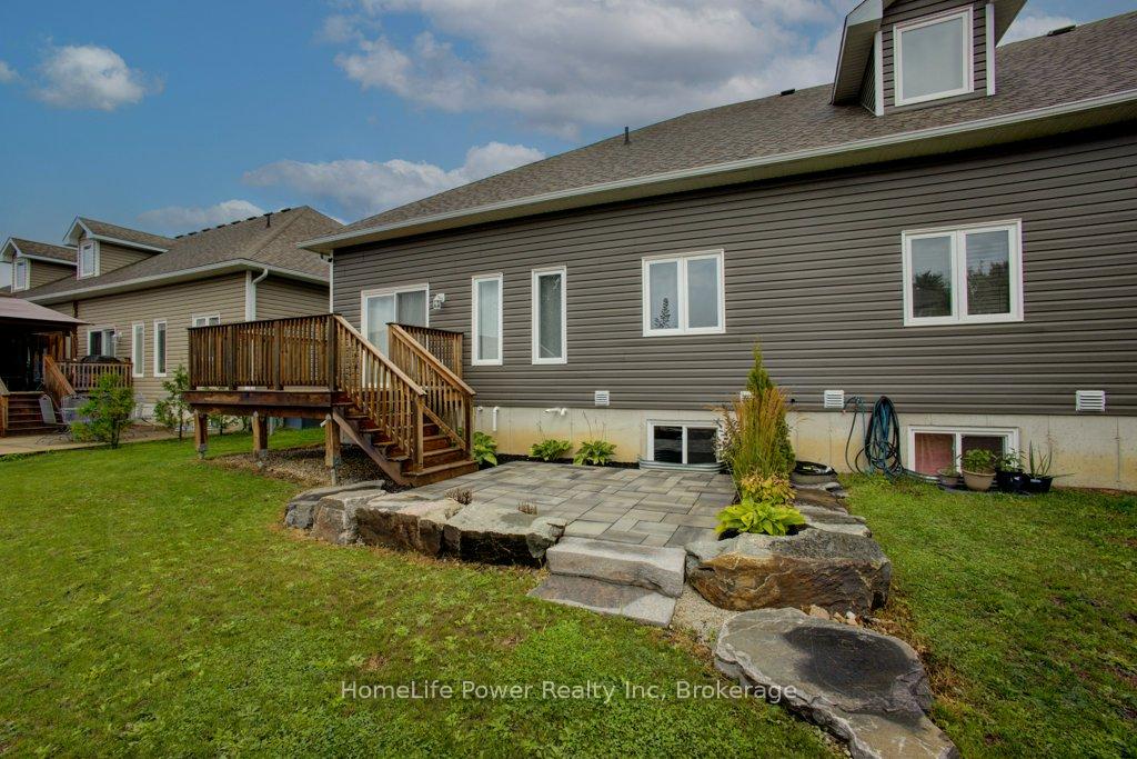 Photo 32 of Unit 16, 24 George Street N, Minto — HOMEH