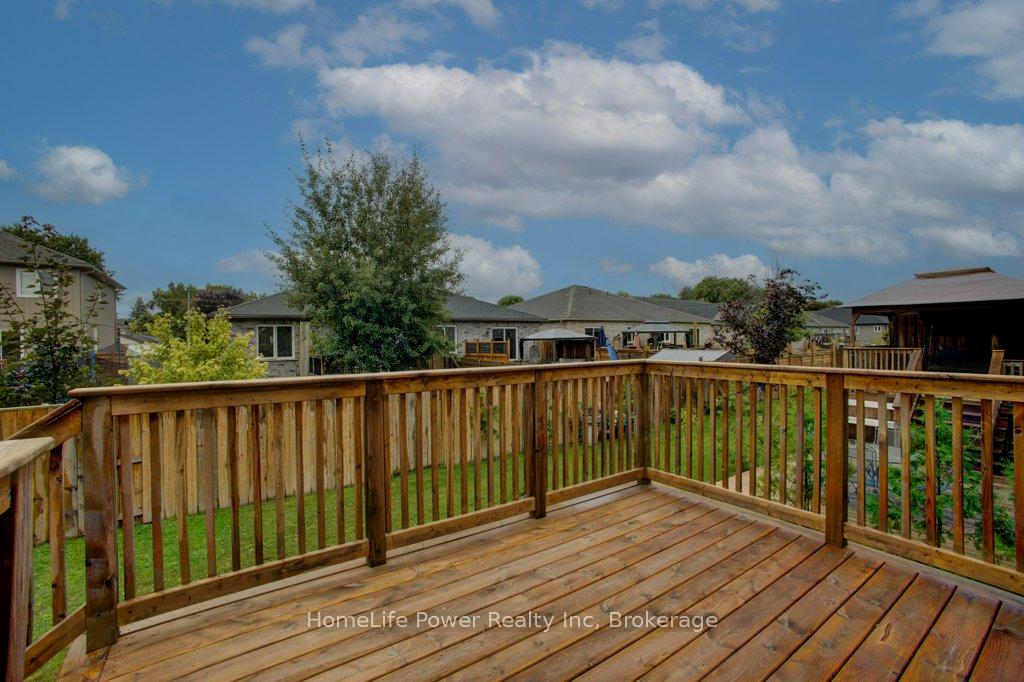 Photo 35 of Unit 16, 24 George Street N, Minto — HOMEH