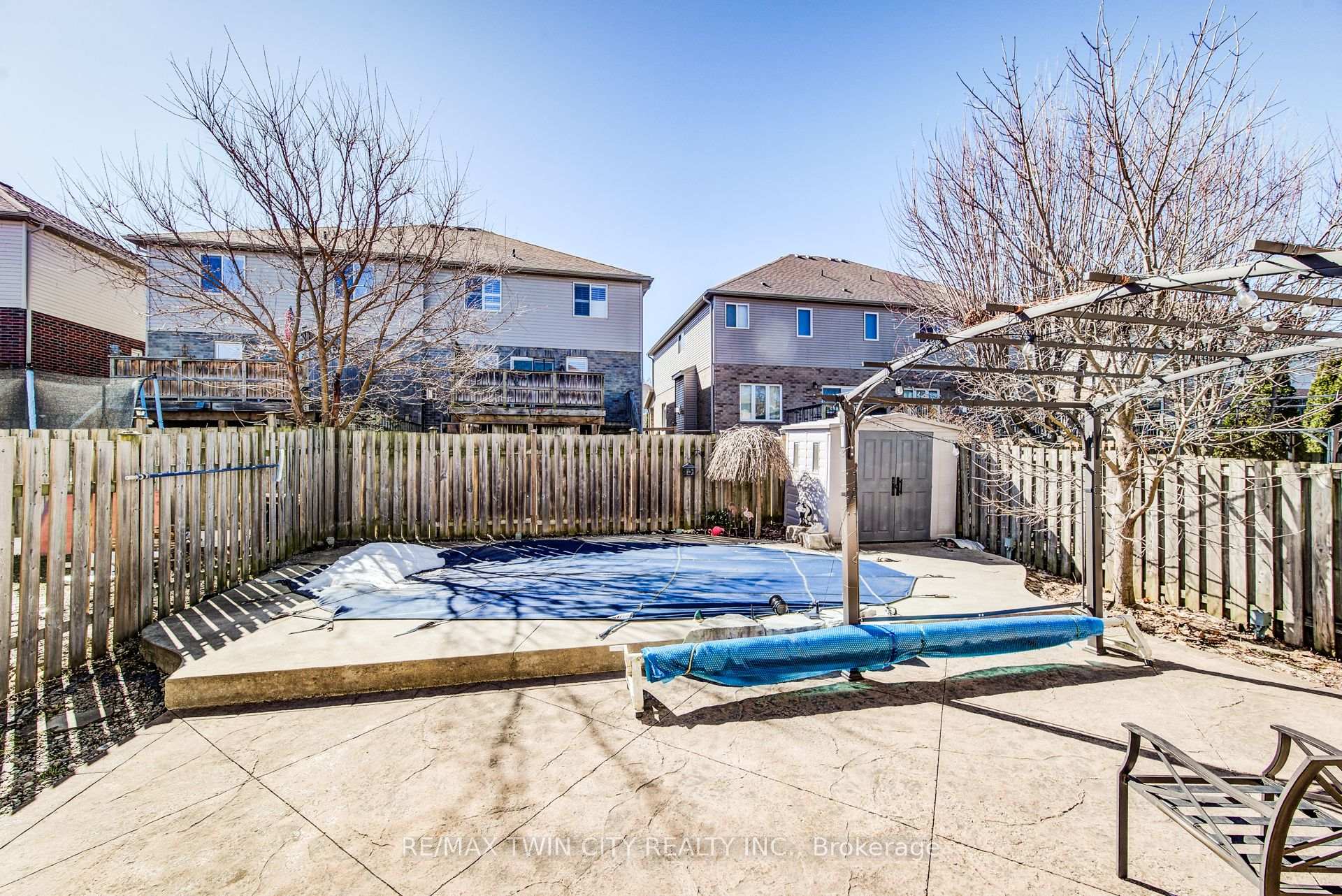 Photo 28 of 144 Udvari Crescent, Kitchener — HOMEH