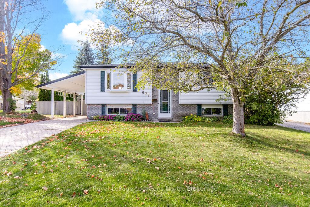 Photo 1 of 677 Bayview Drive, Midland — HOMEH