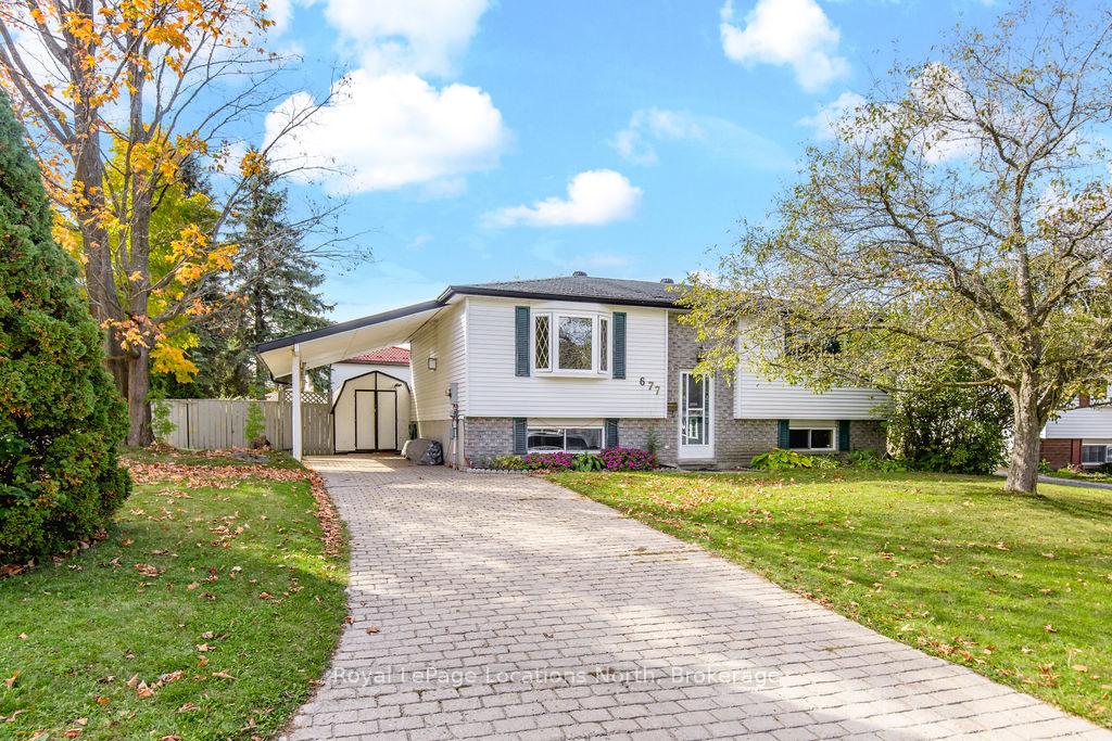 Photo 2 of 677 Bayview Drive, Midland — HOMEH
