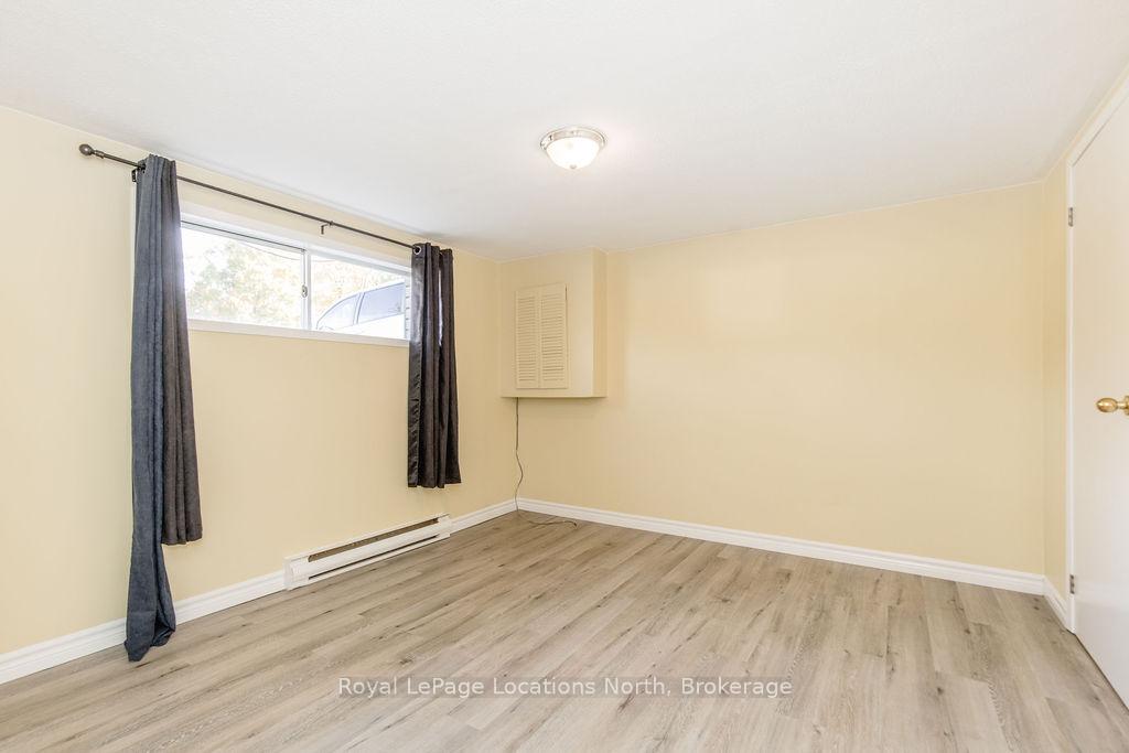 Photo 24 of 677 Bayview Drive, Midland — HOMEH