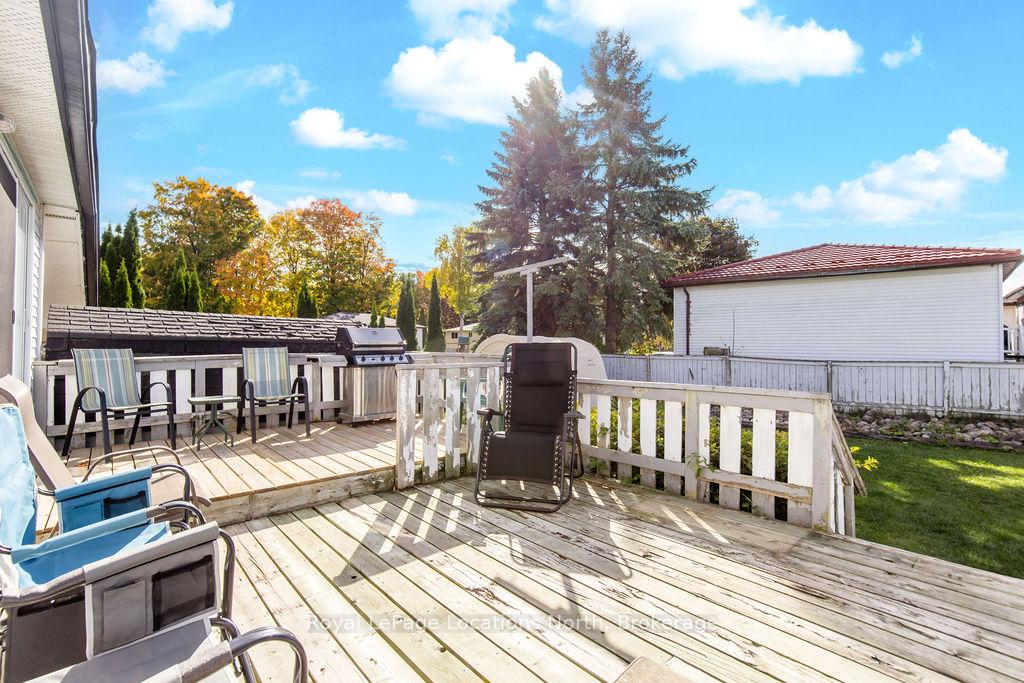 Photo 26 of 677 Bayview Drive, Midland — HOMEH