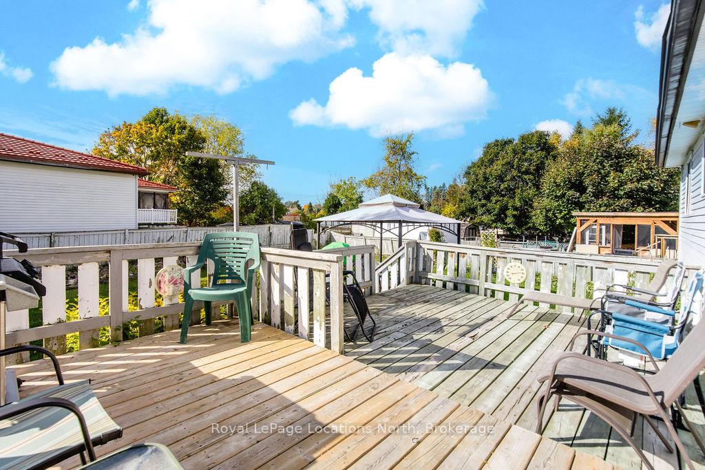 Photo 27 of 677 Bayview Drive, Midland — HOMEH