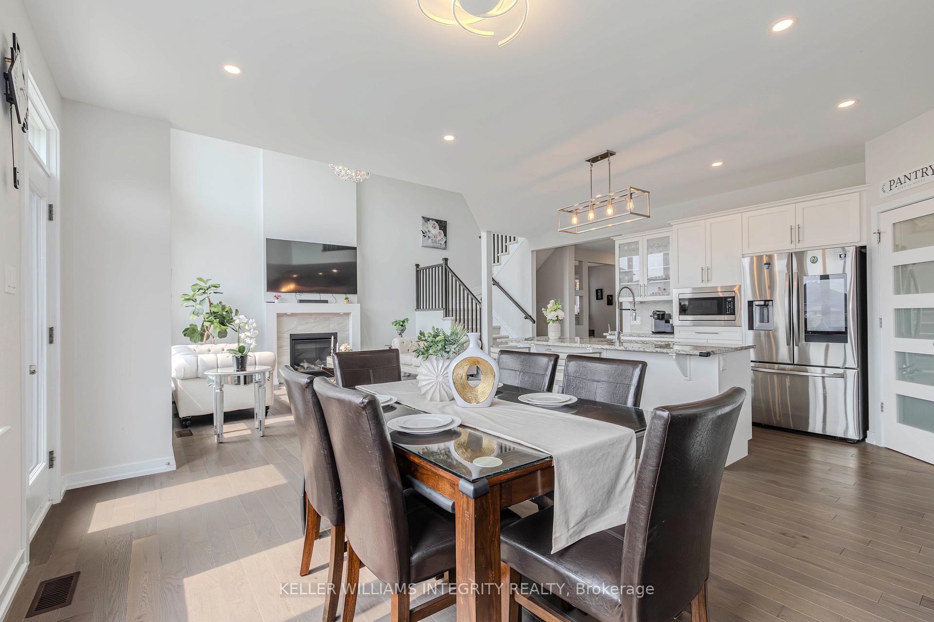 Photo 22 of 636 Rouncey Road, Ottawa, Kanata - Emerald Meadows/Trailwest — HOMEH