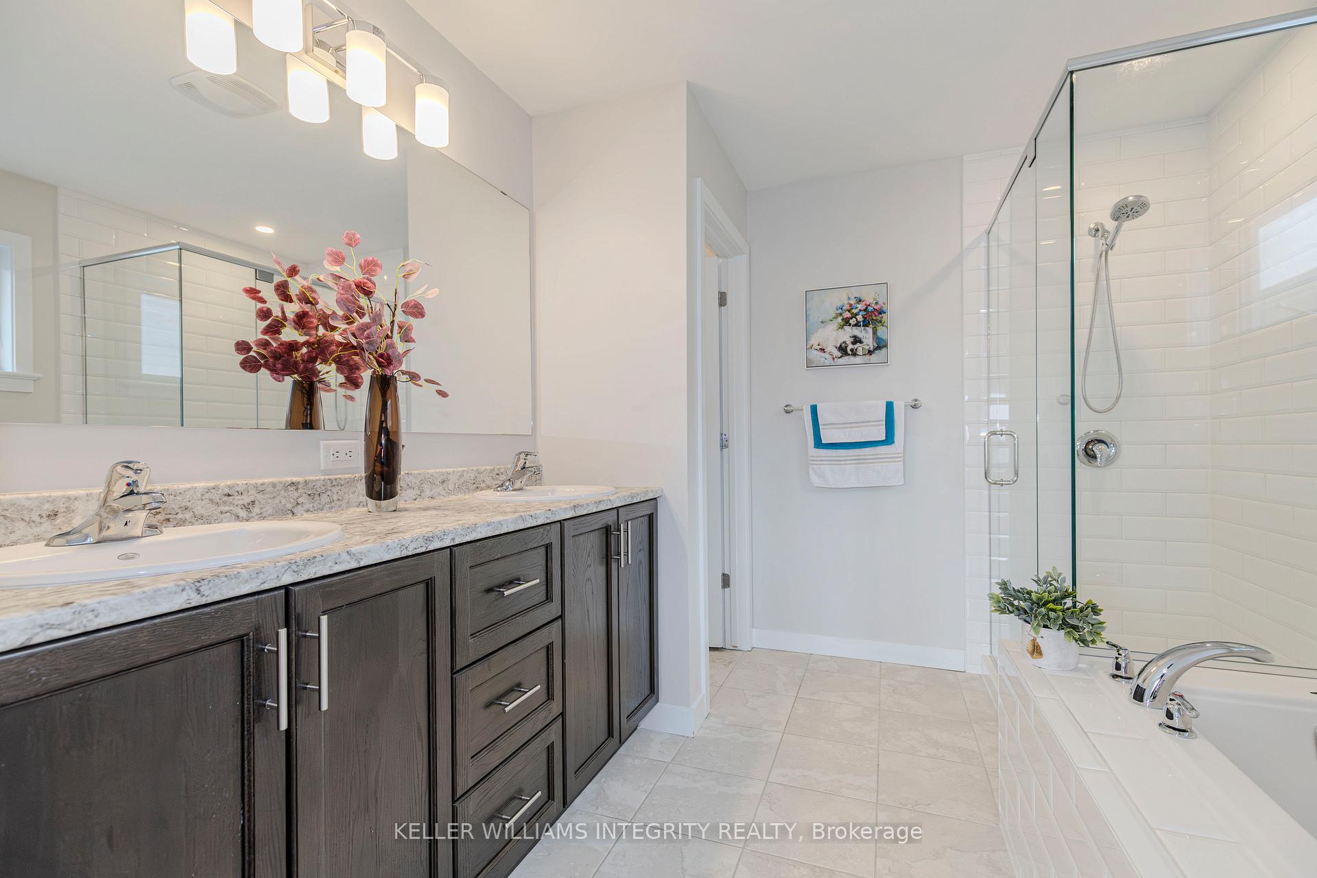 Photo 26 of 636 Rouncey Road, Ottawa, Kanata - Emerald Meadows/Trailwest — HOMEH