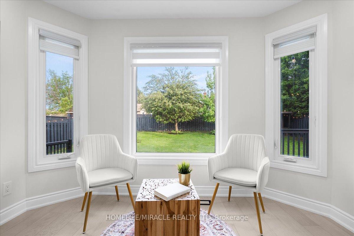 Photo 12 of 57 Springmount Drive, Kitchener — HOMEH