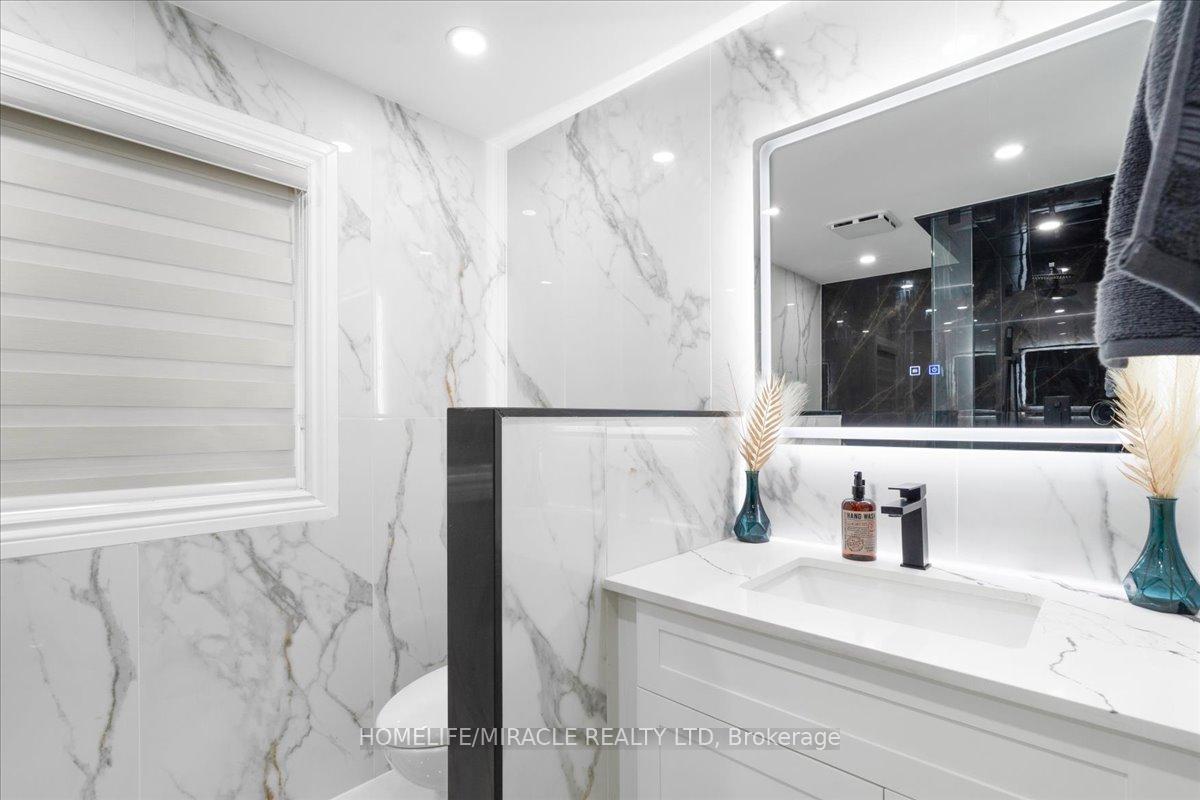 Photo 21 of 57 Springmount Drive, Kitchener — HOMEH