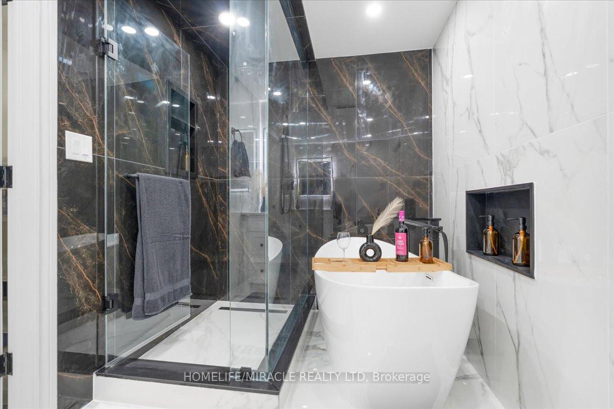 Photo 22 of 57 Springmount Drive, Kitchener — HOMEH
