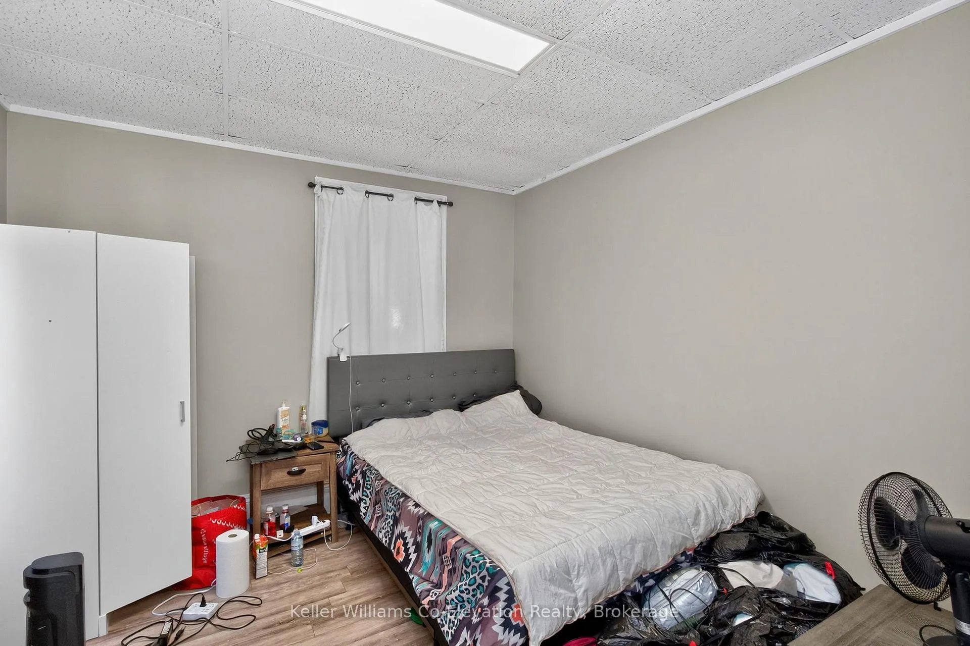 Photo 5 of 224 4th Street, Midland — HOMEH