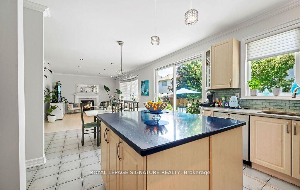 Photo 15 of 1004 McCutcheon Crescent, Milton, Beaty — HOMEH