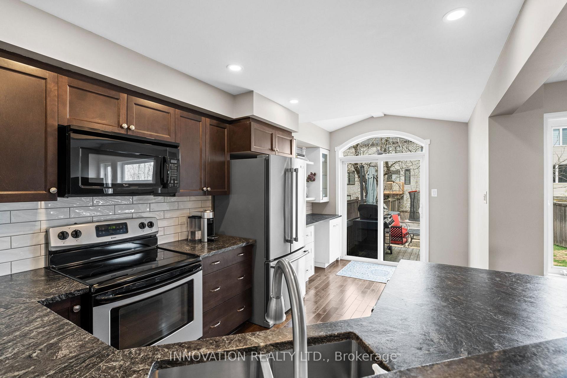 Photo 17 of 365 Celtic Ridge Crescent, Ottawa, Kanata - Morgan's Grant/South March — HOMEH
