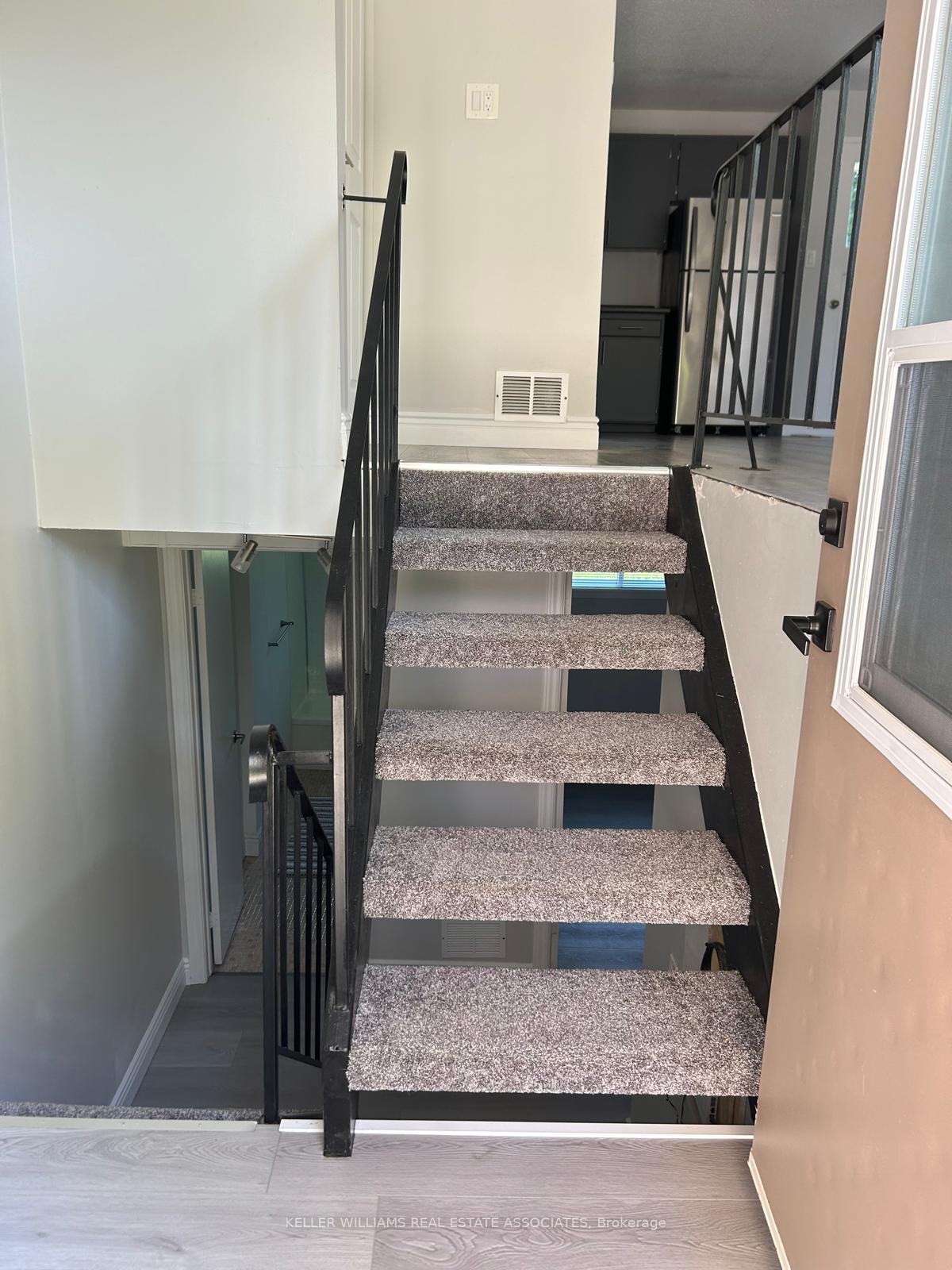 Photo 5 of 103 King Street N, Minto — HOMEH