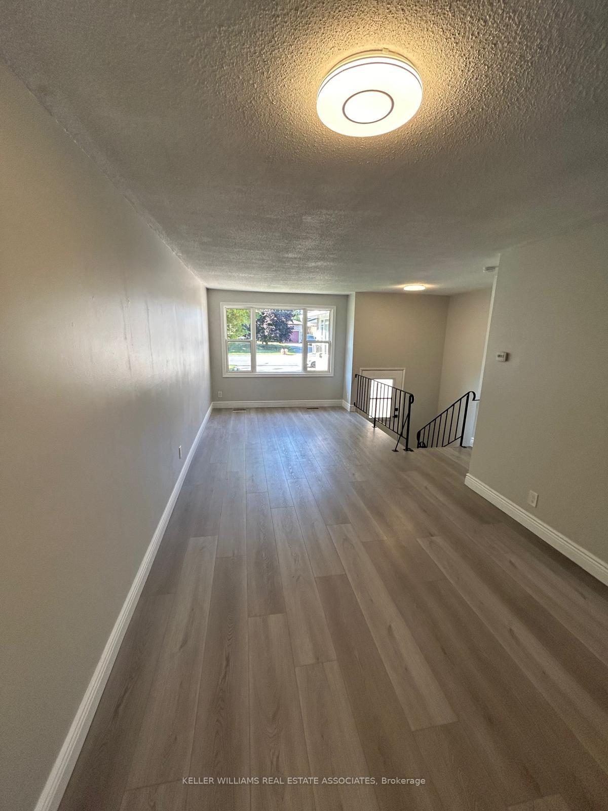 Photo 6 of 103 King Street N, Minto — HOMEH