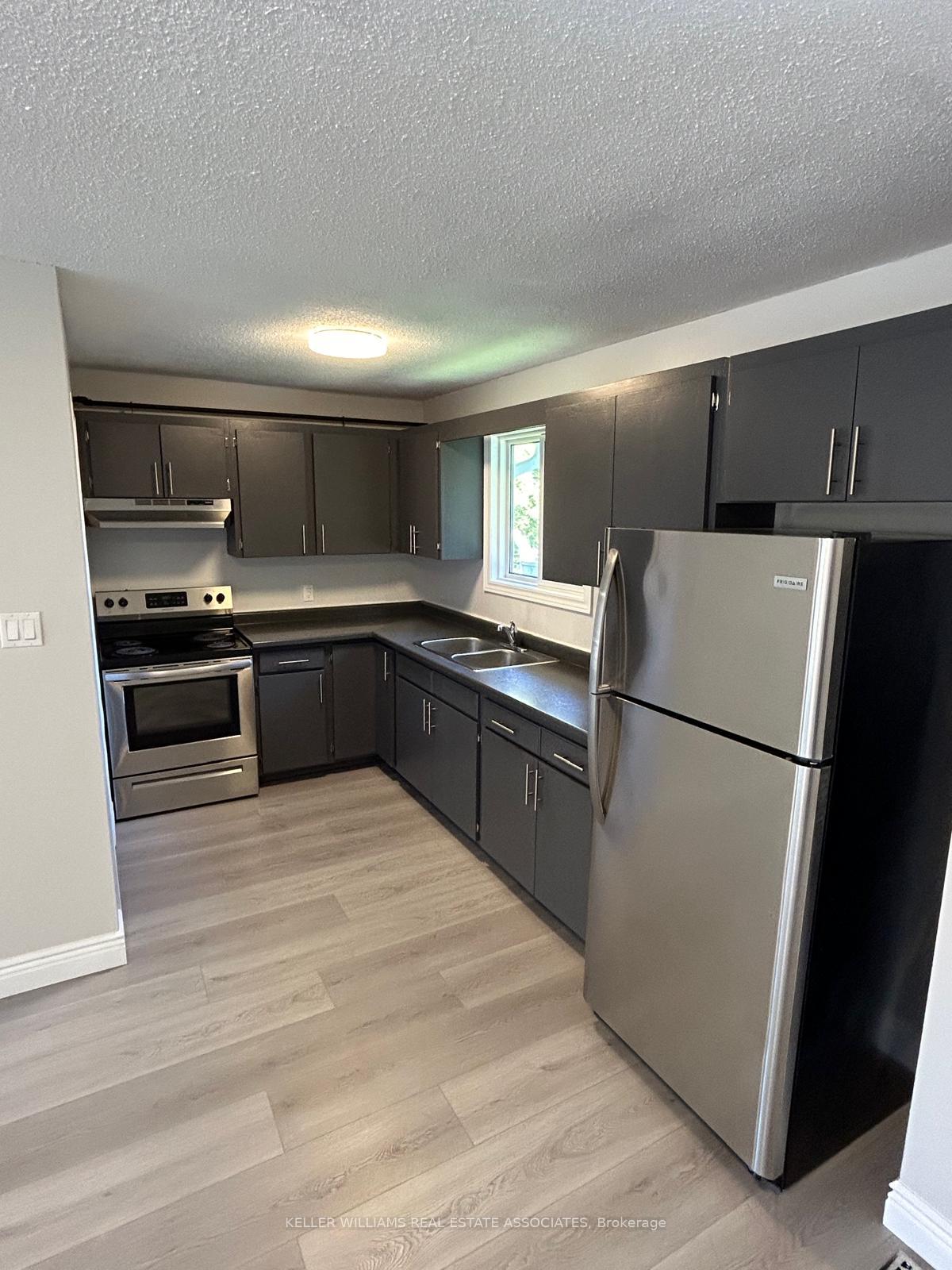 Photo 7 of 103 King Street N, Minto — HOMEH