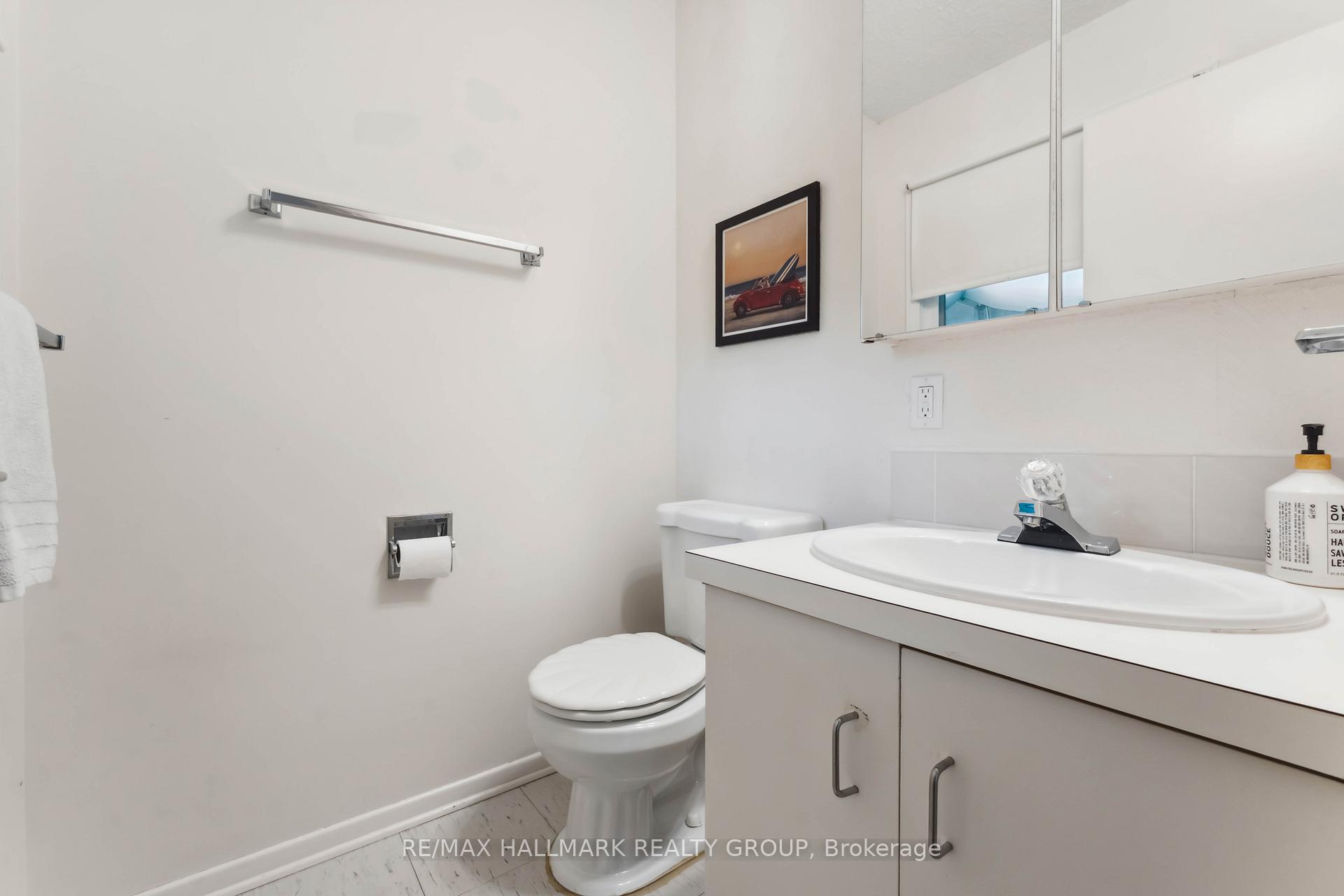 Photo 16 of 54 Lismer Crescent, Ottawa, Kanata - Beaverbrook — HOMEH