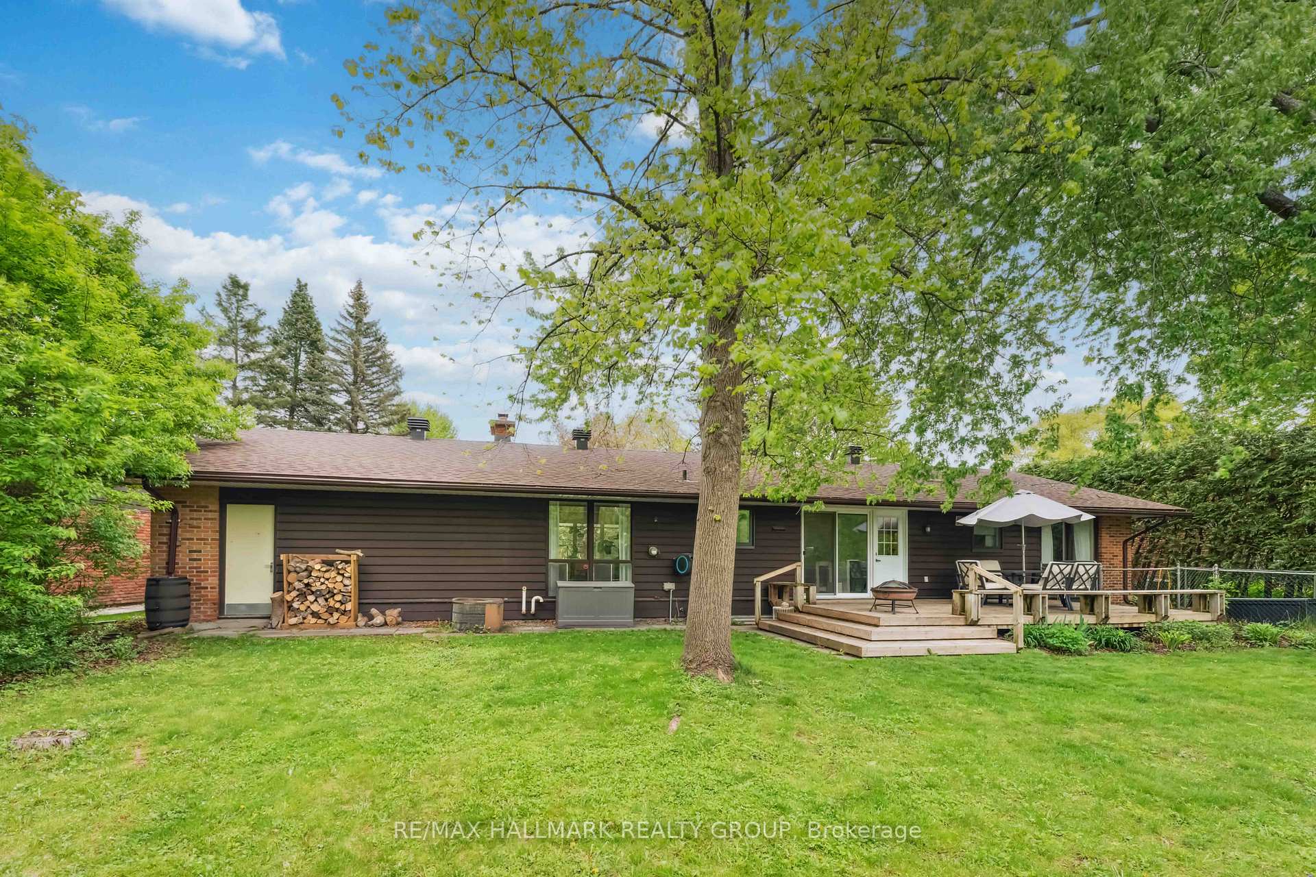 Photo 36 of 54 Lismer Crescent, Ottawa, Kanata - Beaverbrook — HOMEH