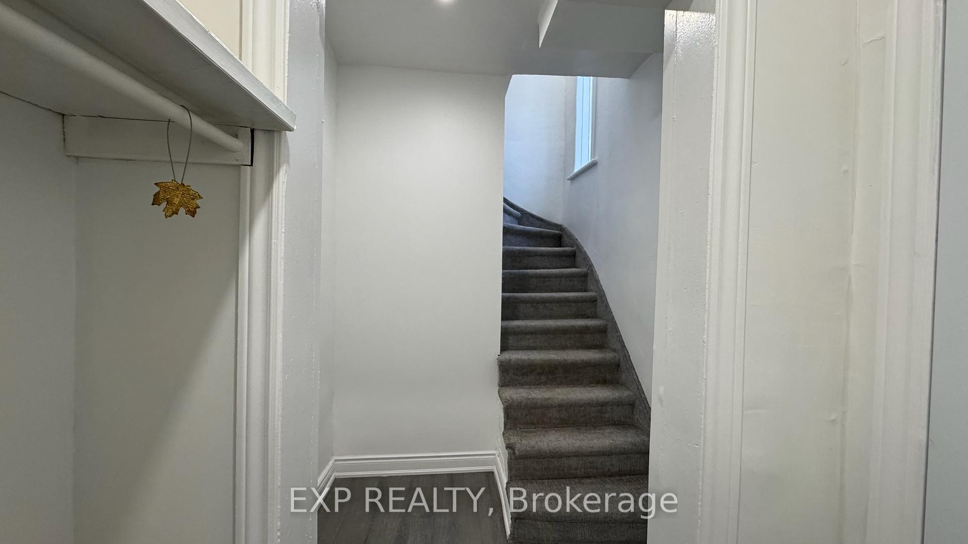 Photo 9 of Unit 2, 425 Cannon Street E, Hamilton, Landsdale — HOMEH