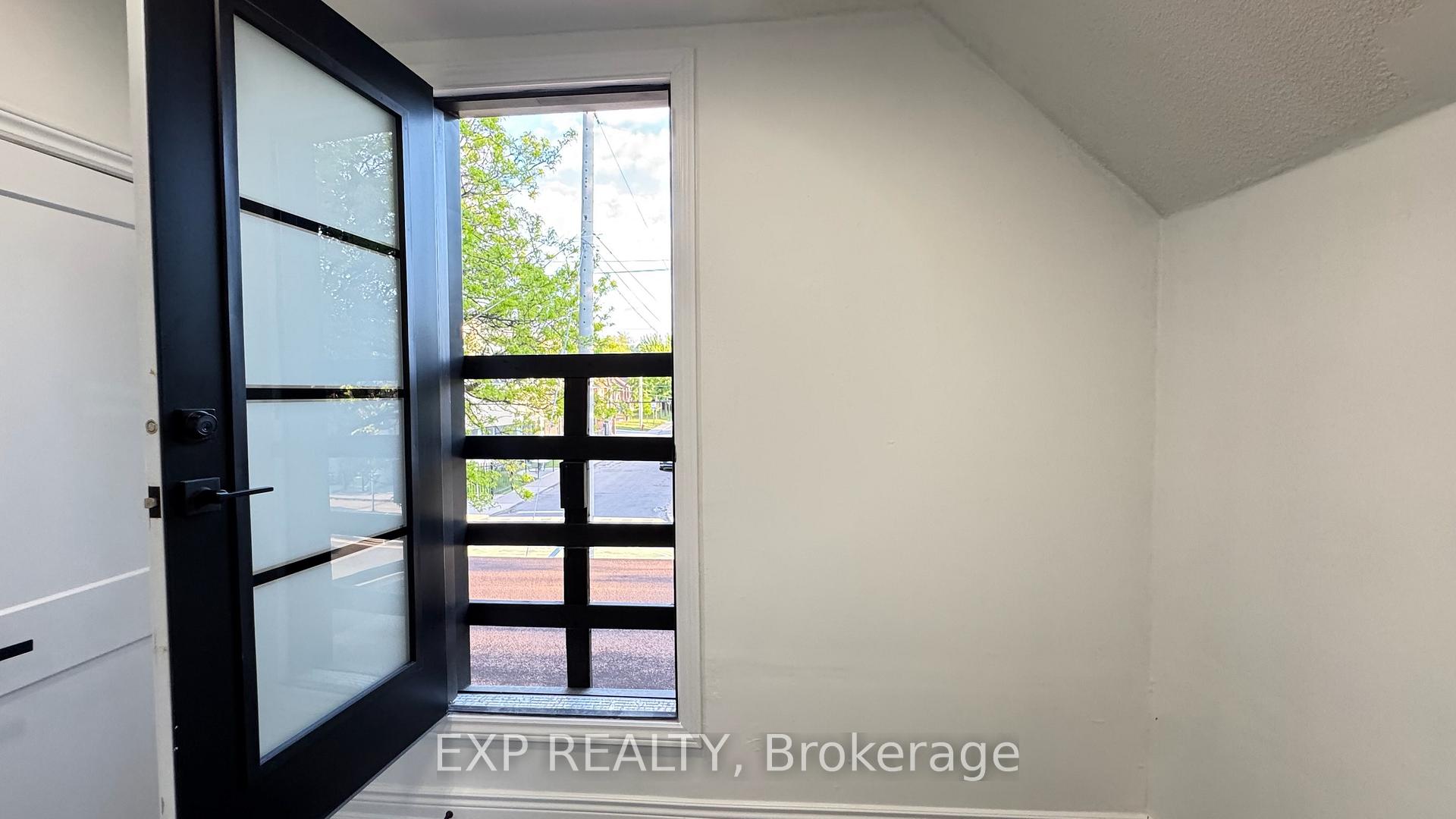 Photo 27 of Unit 2, 425 Cannon Street E, Hamilton, Landsdale — HOMEH