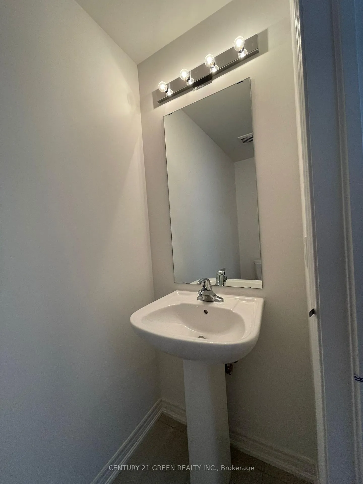 Photo 16 of Unit 106, 9470 The Gore Road, Brampton, Bram East — HOMEH