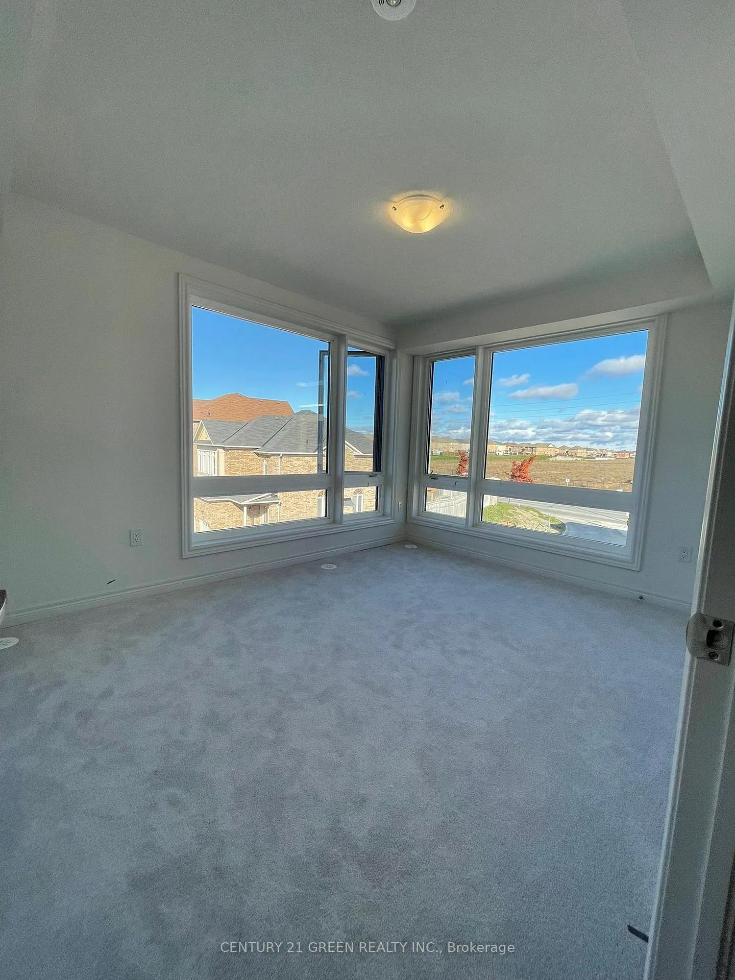 Photo 19 of Unit 106, 9470 The Gore Road, Brampton, Bram East — HOMEH