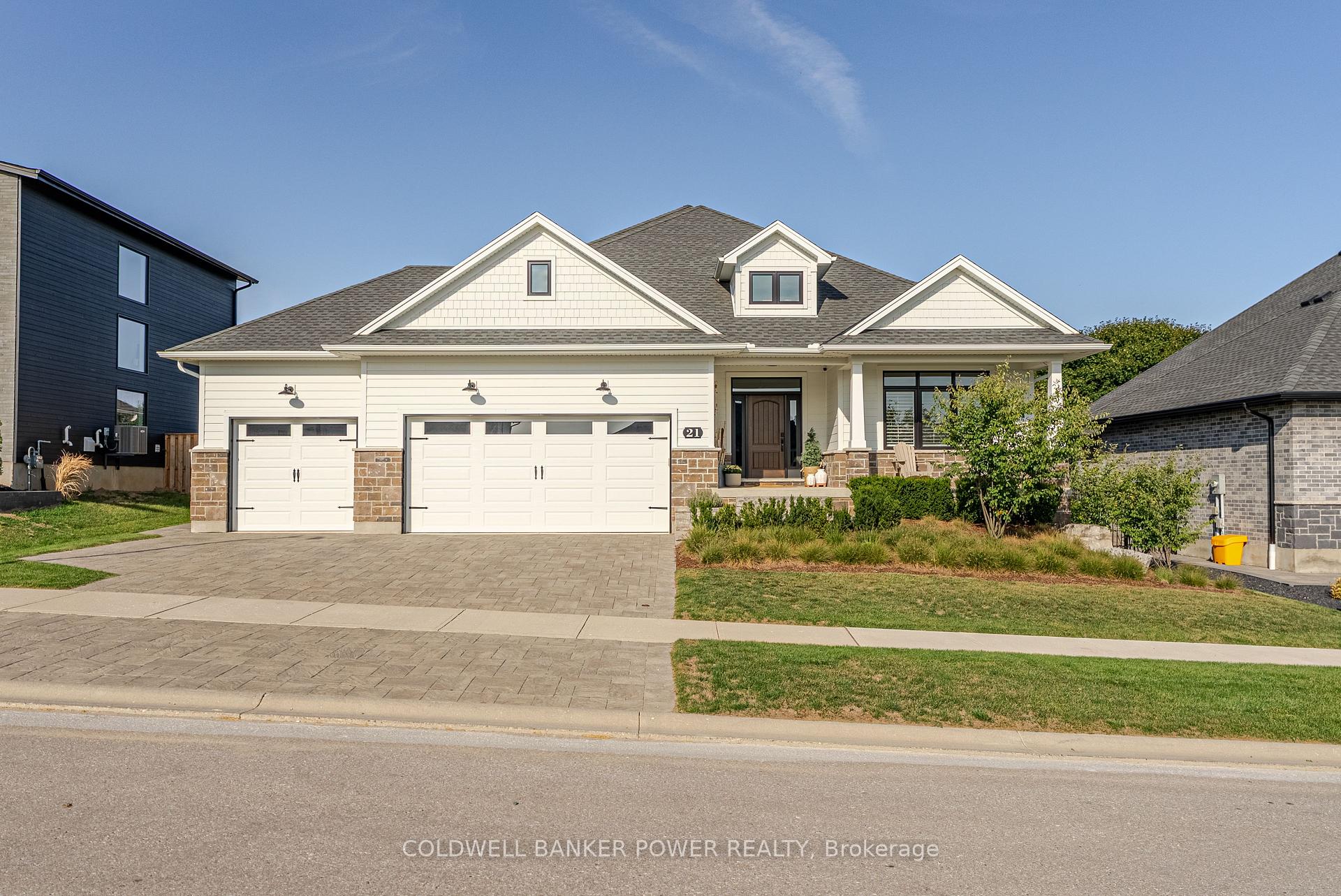 Photo 2 of 21 Edgeview Crescent, Middlesex Centre, Komoka — HOMEH