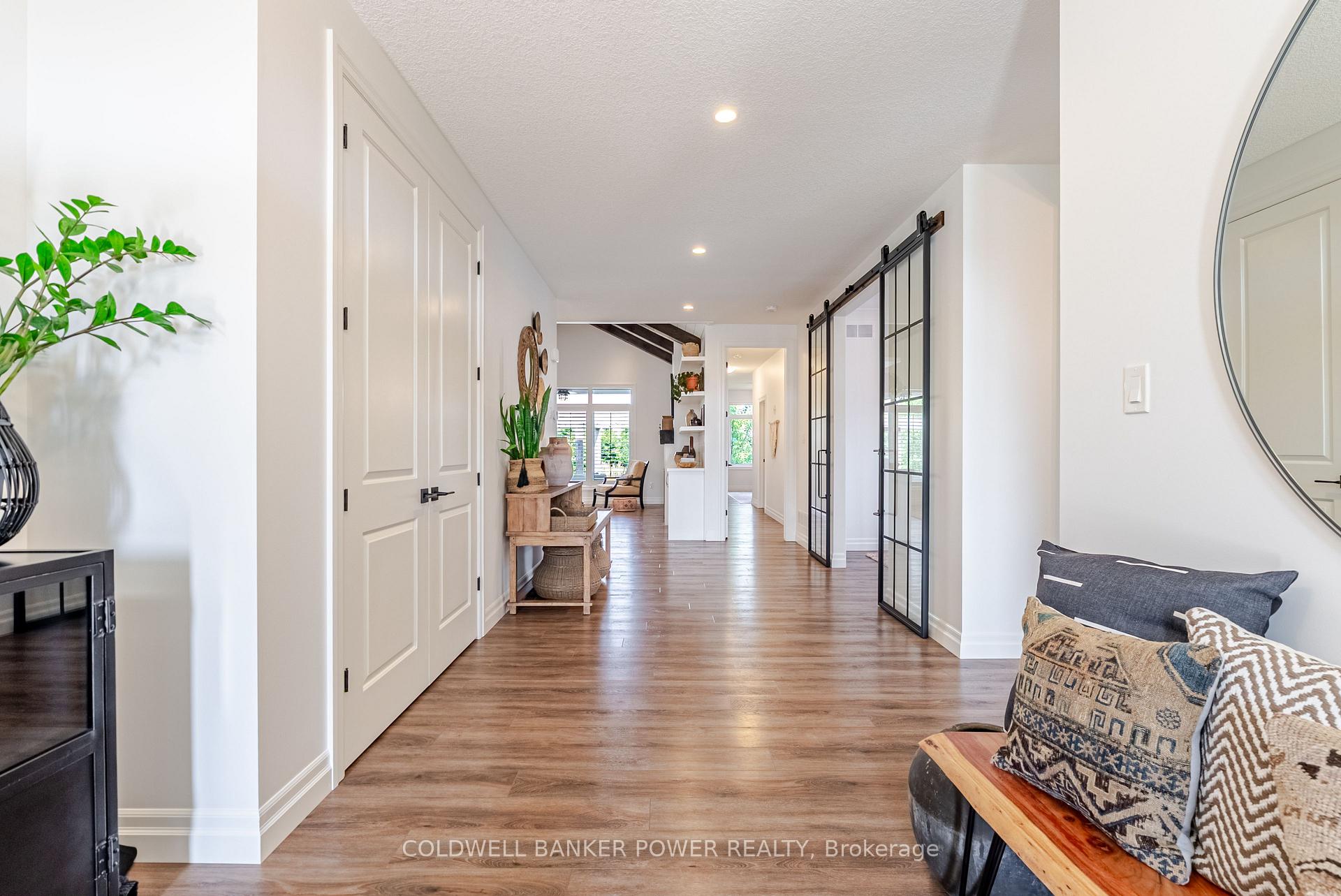 Photo 5 of 21 Edgeview Crescent, Middlesex Centre, Komoka — HOMEH