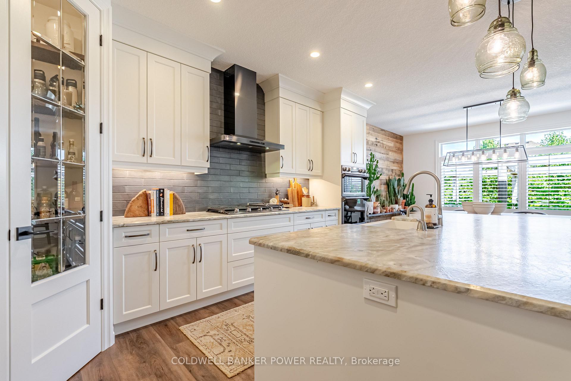 Photo 12 of 21 Edgeview Crescent, Middlesex Centre, Komoka — HOMEH