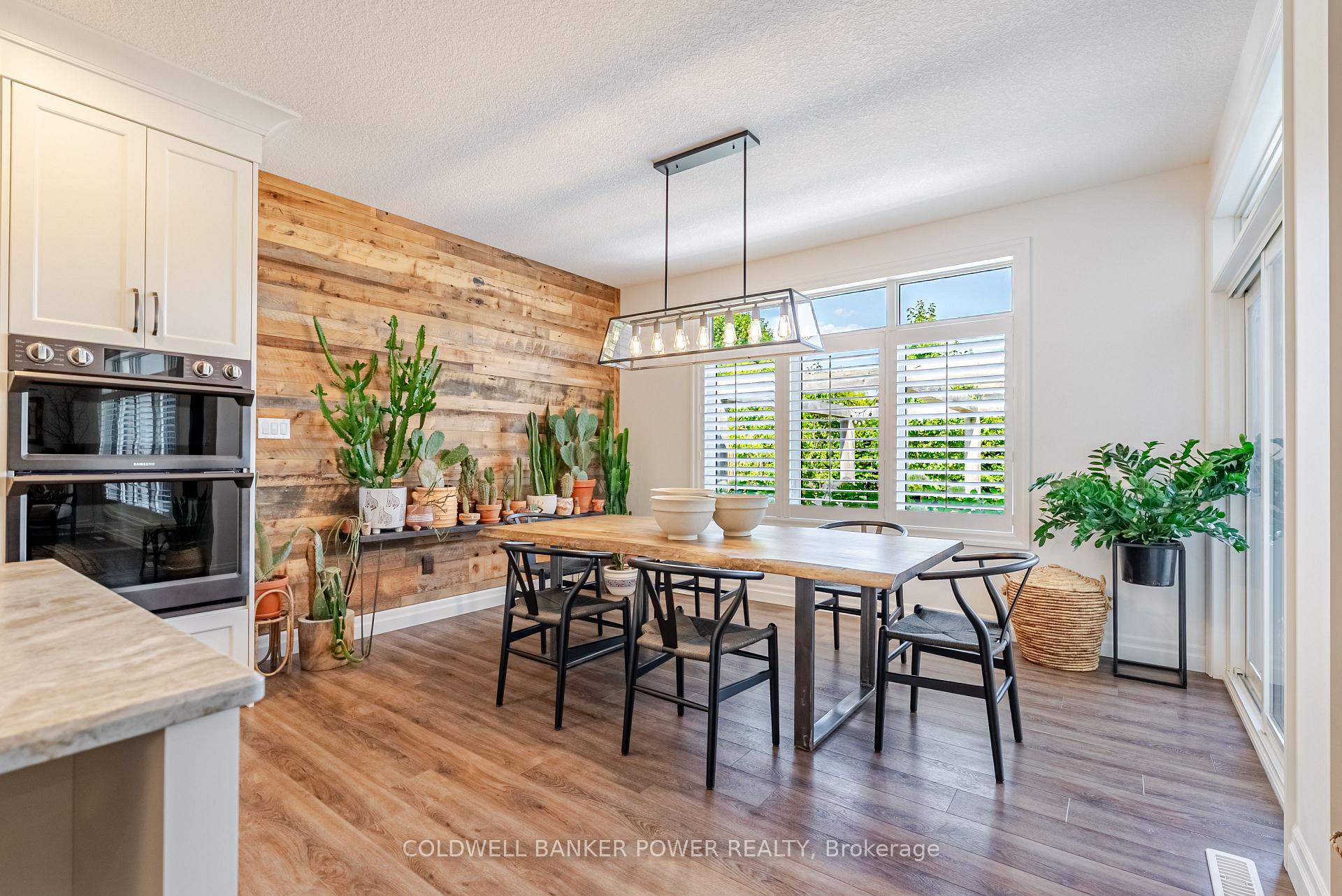 Photo 16 of 21 Edgeview Crescent, Middlesex Centre, Komoka — HOMEH